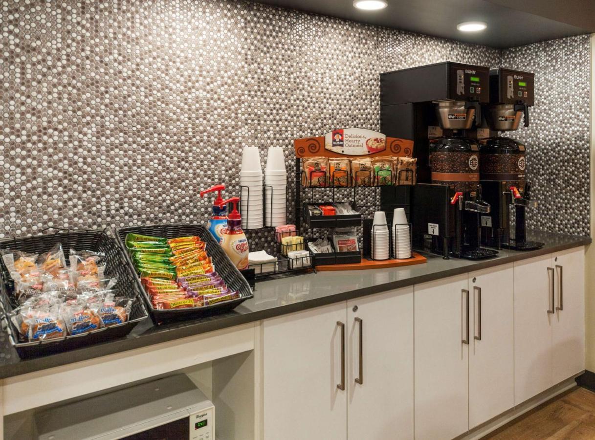 Extended Stay America Premier Suites - Miami - Downtown Brickell - Cruise Port Eksteriør billede